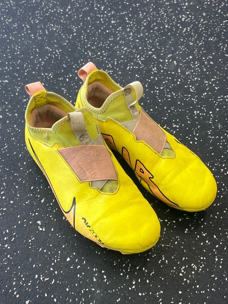 Used Nike MERCURIAL Soccer Cleats Yellow Junior 05.5 11849-S000033936