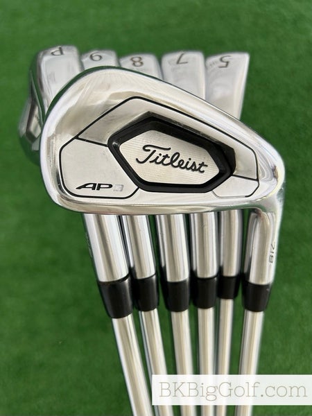Titleist AP3 718 Forged Iron Set 5-P / True Temper AMT Black Stiff