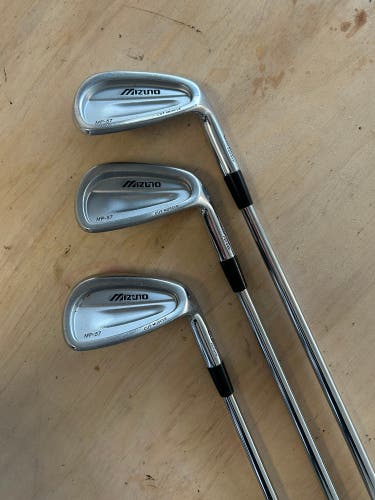 Men's 2007 Mizuno MP-57 Right Handed Iron Set Regular Flex Steel Shaft (Used)