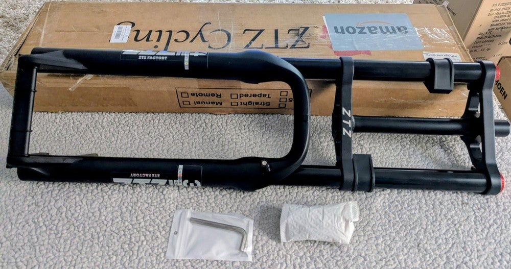 ZTZ 26 X 4" Fat Tire Air Suspension Fork 180mm Travel 135m Spacing Hub US SELLER