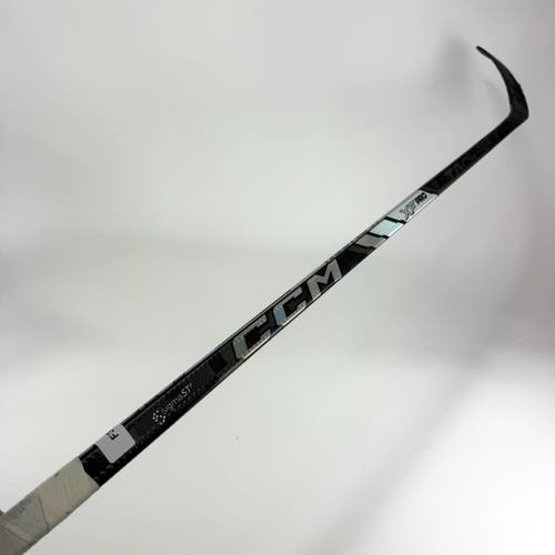 Used Right CCM Tacks XF Pro | 85 Flex Mackinnon Pro Curve Grip | F309