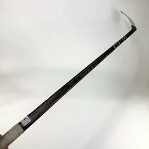 Used Right Black CCM Jetspeed FT7 Pro | 75 Flex P92 Curve Grip | F318