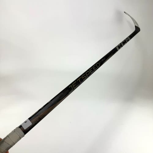 Used Right Black CCM Jetspeed FT7 Pro | 75 Flex P92 Curve Grip | F318