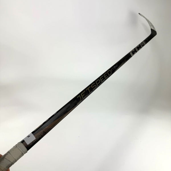 Used Right Black CCM Jetspeed FT7 Pro | 75 Flex P92 Curve Grip | F318
