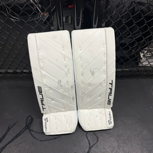 True 9x4 goalie pads