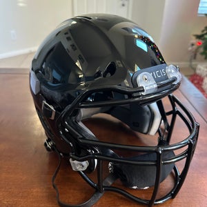 Youth Medium Vicis Zero1 Helmet (New)