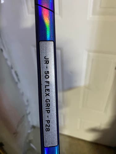 Junior CCM JetSpeed FT8 Pro Right Handed Hockey Stick P28 50 Flex (New)