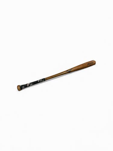Used Mizuno MZM 243 BB/SB Wood Bat 34" 11873-S000227443