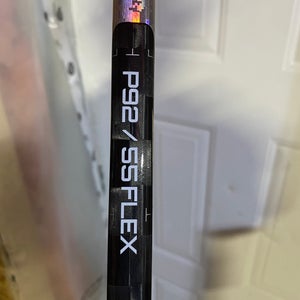 Intermediate Bauer Twitch Right Handed Hockey Stick P92 55 Flex (New)