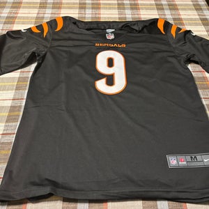 Joe Burrow Medium Men's Nike Jersey (New)