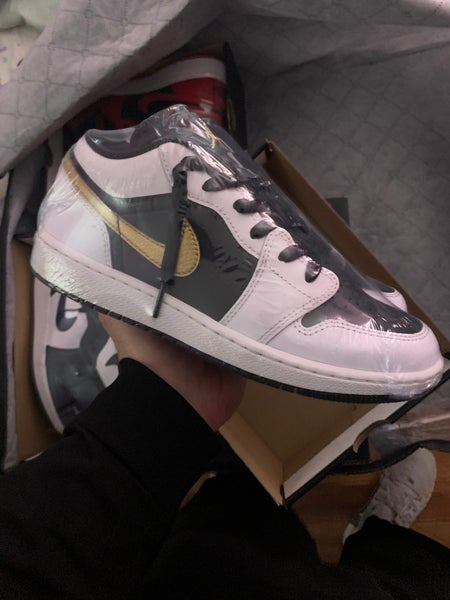 Air Jordan 1 Low Shoes