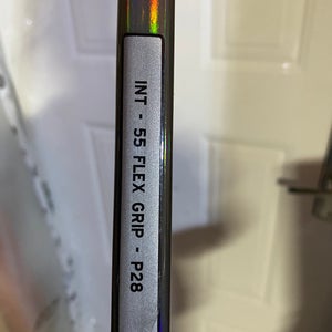 Intermediate CCM JetSpeed FT8 Pro Right Handed Hockey Stick P28 55 Flex (New)