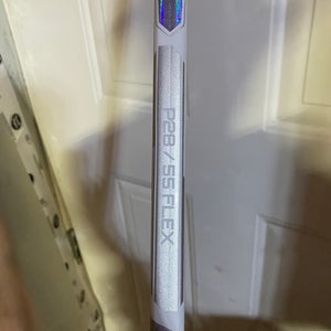 Intermediate Bauer Proto-R Right Handed Hockey Stick P28 55 Flex (New)