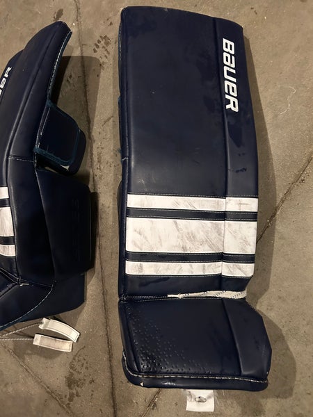 Large Bauer Goalie Leg Pads (Used)