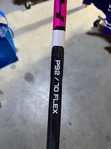 Senior Bauer Twitch Right Handed Hockey Stick P92 70 Flex (New)