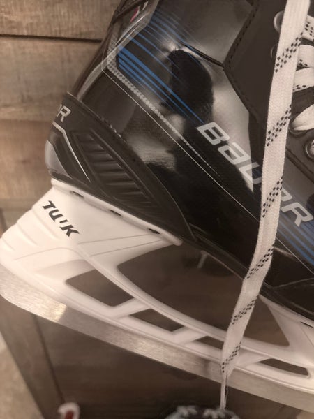 Bauer X Hockey Skates Regular Width 7.5 (Used)