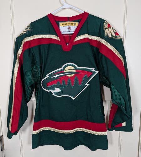 Vintage Y2K Koho NHL Minnesota Wild Green Hockey Jersey Adult Size: S Canada