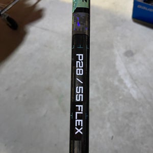 Intermediate Bauer Twitch Left Hand Hockey Stick P28 55 Flex (New)