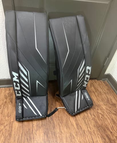 34" CCM Axis 1.9 Goalie Leg Pads (Used)
