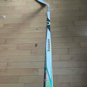 Brand New Intermediate P28 55 Flex White Bauer Proto2 Left Hand Hockey Stick