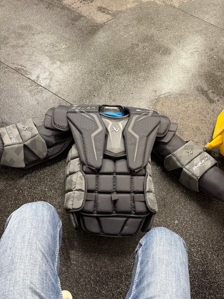 Large Bauer Elite Senior Goalie Chest & Arm Protector - 2023 Model (New)