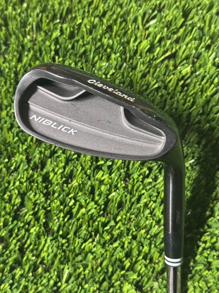 RH Cleveland Niblick 2011 Pitching Wedge PW 42° Uniflex Action Lite Steel 35.5”