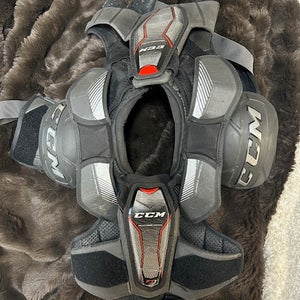 Senior CCM Jetspeed FT1 Shoulder Pads Small