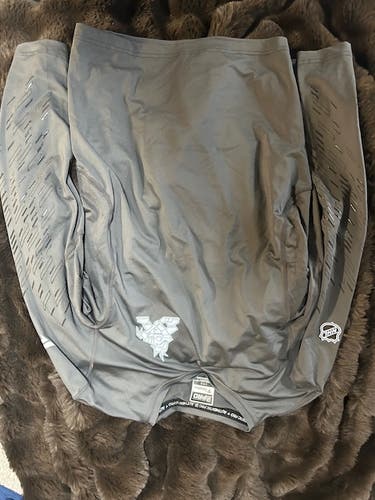 Fanatics Long Sleeve Compression Base Layer Pro Stock Arizona Phoenix Coyotes Size Large