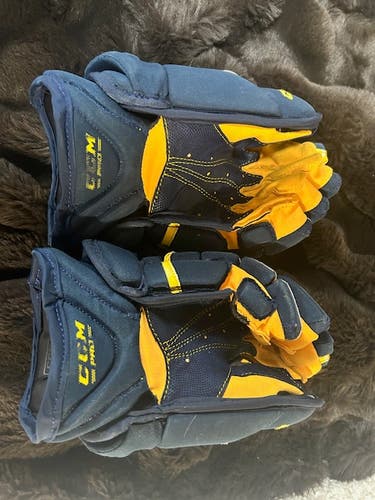 University of Michigan Wolverines CCM HG12 Gloves 14" Pro Stock NEW CUSTOM YELLOW PALMS