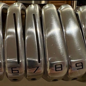 Men's 2020 TaylorMade TaylorMade 2020 P770 Left Hand Iron Set Stiff Flex Steel Shaft (Used)