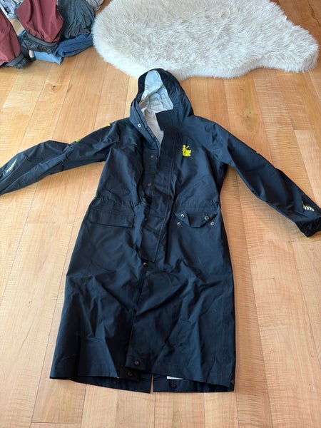 Black Kids Unisex Large/Extra Large HEAD Jacket (Used)