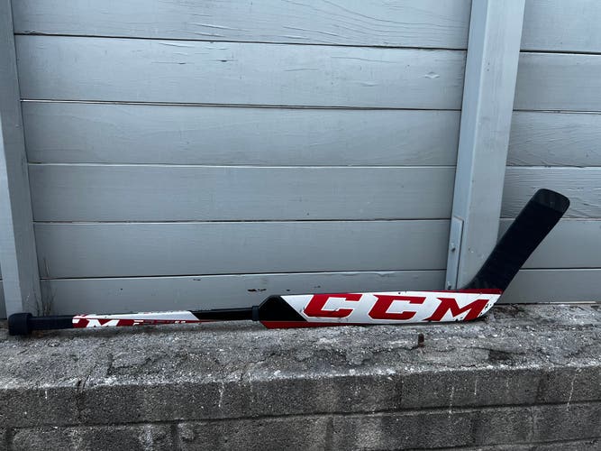 Junior CCM Extreme Flex 5.9 Regular Goalie Stick 21" Paddle (Used)