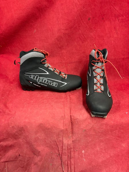 Cross Country Ski Boots: Classic Size 11 Alpina NNN Cross Country Ski Boots (Used)