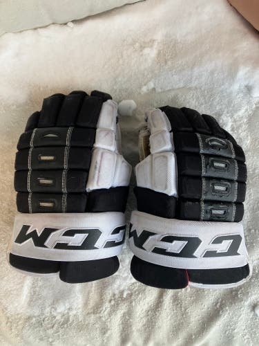 CCM Tacks 4 Roll Pro 2 Gloves 15" (Used)