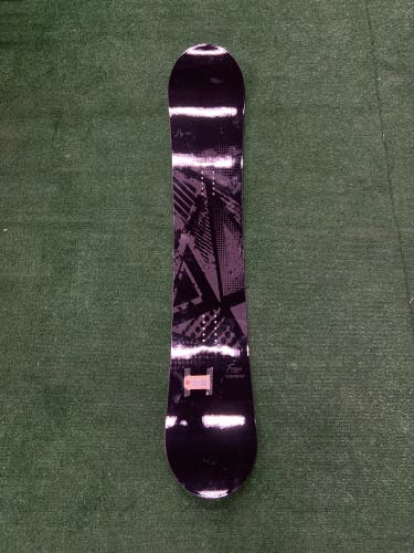 5th Element Forge Snowboard Without Bindings Soft Flex True Twin 154 cm (New)