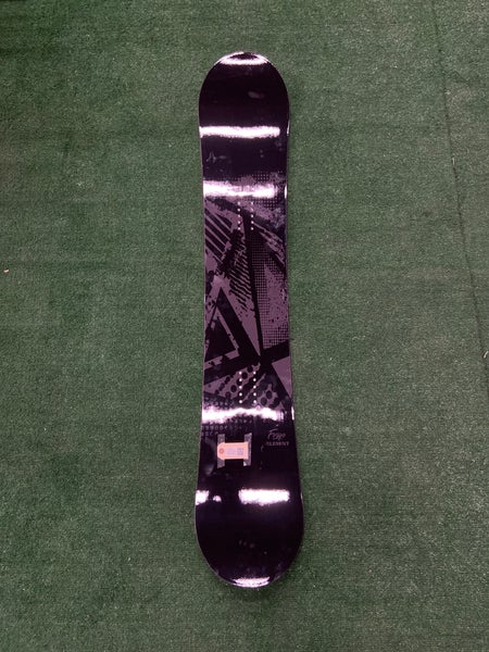 5th Element Forge Snowboard Without Bindings Soft Flex True Twin 154 cm (New)