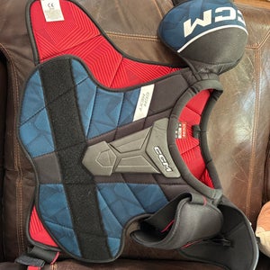 XL Senior CCM Next Shoulder Pads (Used)