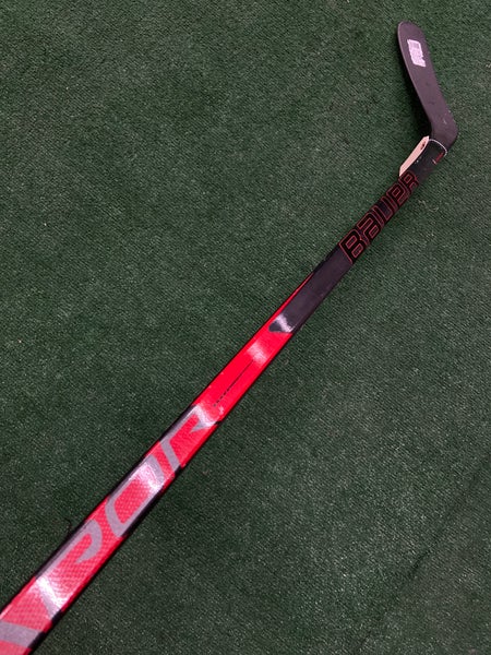 Intermediate Bauer Vapor X3.7 Hockey Stick Left Hand P88 75 Flex (Used)