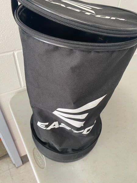 Easton large puck bag