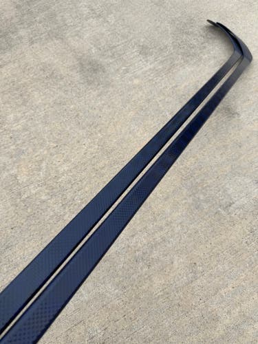 2 Pack Blue Blackout Pro Stock Hockey Stick Grip P92 Right