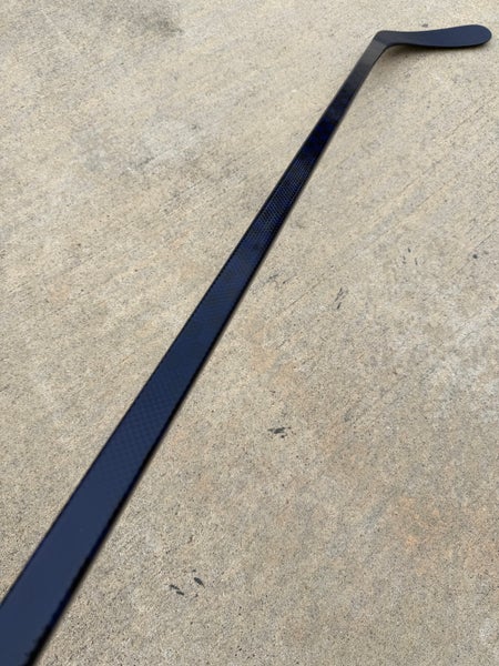 Blue Blackout Pro Stock Hockey Stick Grip P92 Right