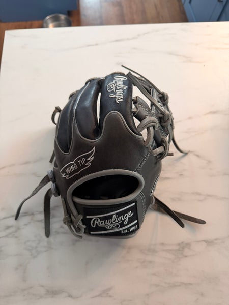 2024 Rawlings Heart of the Hide RH Infield Baseball Glove 11.75" (Used)