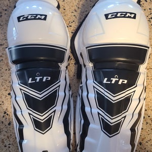 Junior CCM LTP 12" Shin Pads (Used)