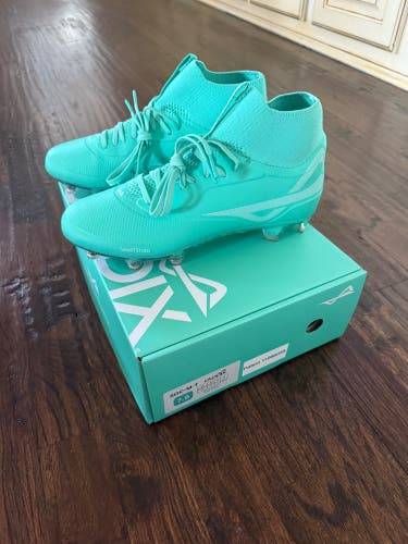 Blue Unisex Size M 6.5 (W 7.5) Adult Mid Top (New)