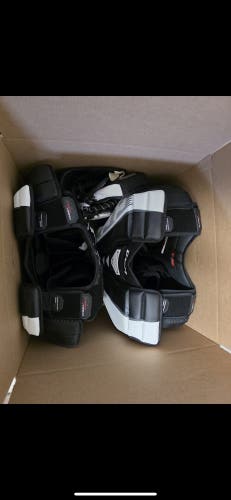 Large CCM EFlex 5.9 Goalie Chest Protector (New)