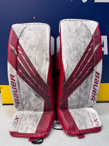 Red Small Senior Bauer Vapor 3X Goalie Leg Pads (Used)