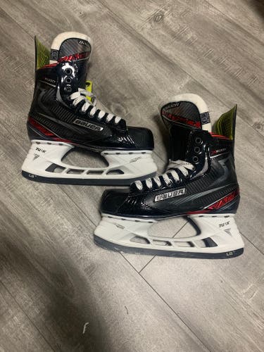 LIKE NEW Bauer Vapor X Velocity Hockey Skates Regular Width Size 6 (Used)