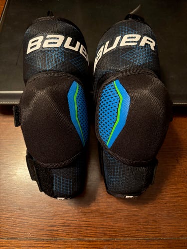 Junior Medium Bauer X Elbow Pads (Used)