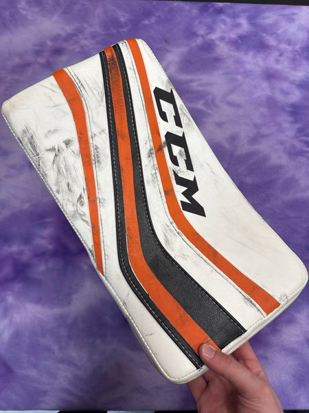 White Senior CCM Premier R1.9 Goalie Blocker Regular (Used)