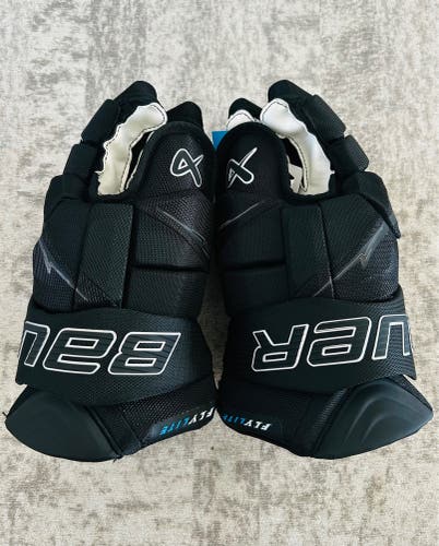 Bauer Vapor Flylite Gloves 14" (New) 2025